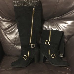 High heeled boots
